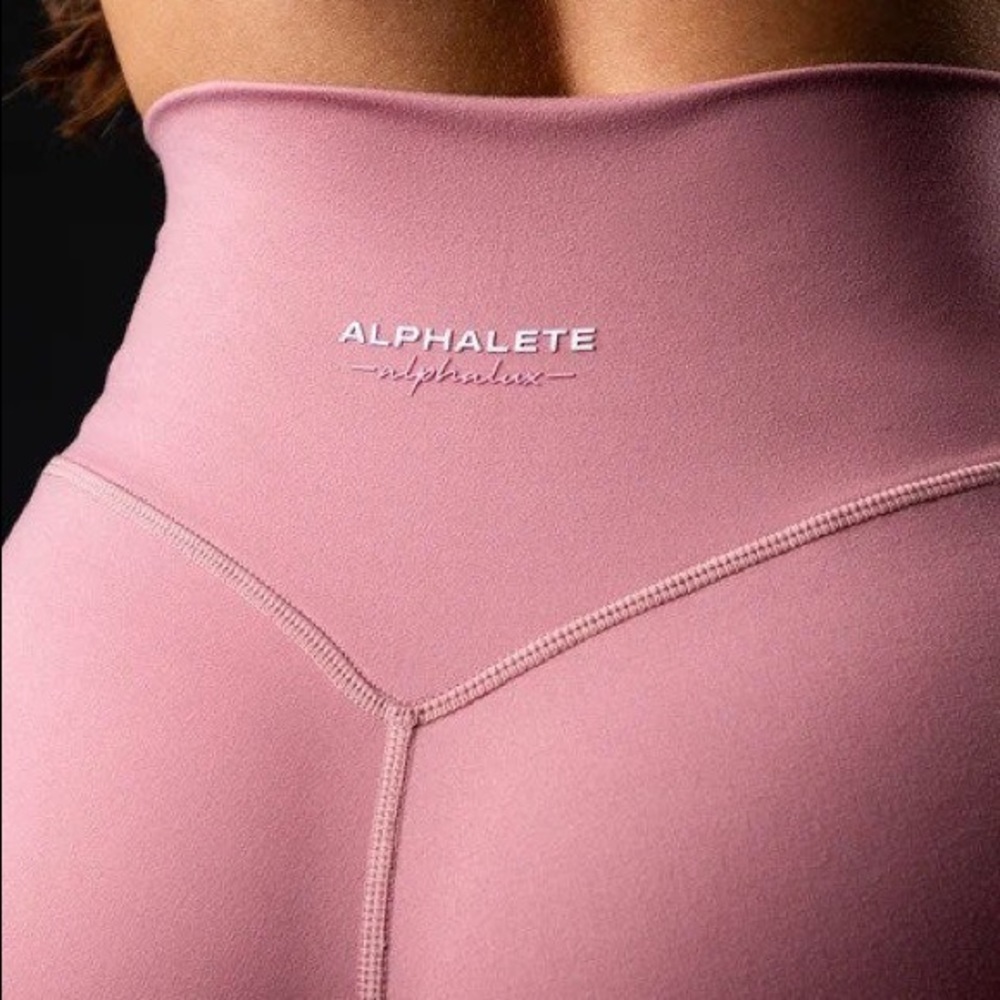 Alphalete Alphalux Essential Legging M- NEW